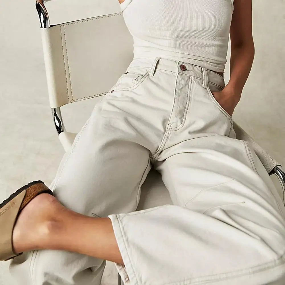 Relaxed Barrel-Leg Jeans
